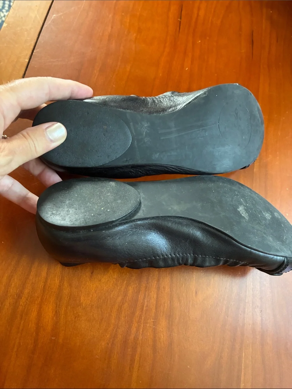 Tory Burch smoothed black